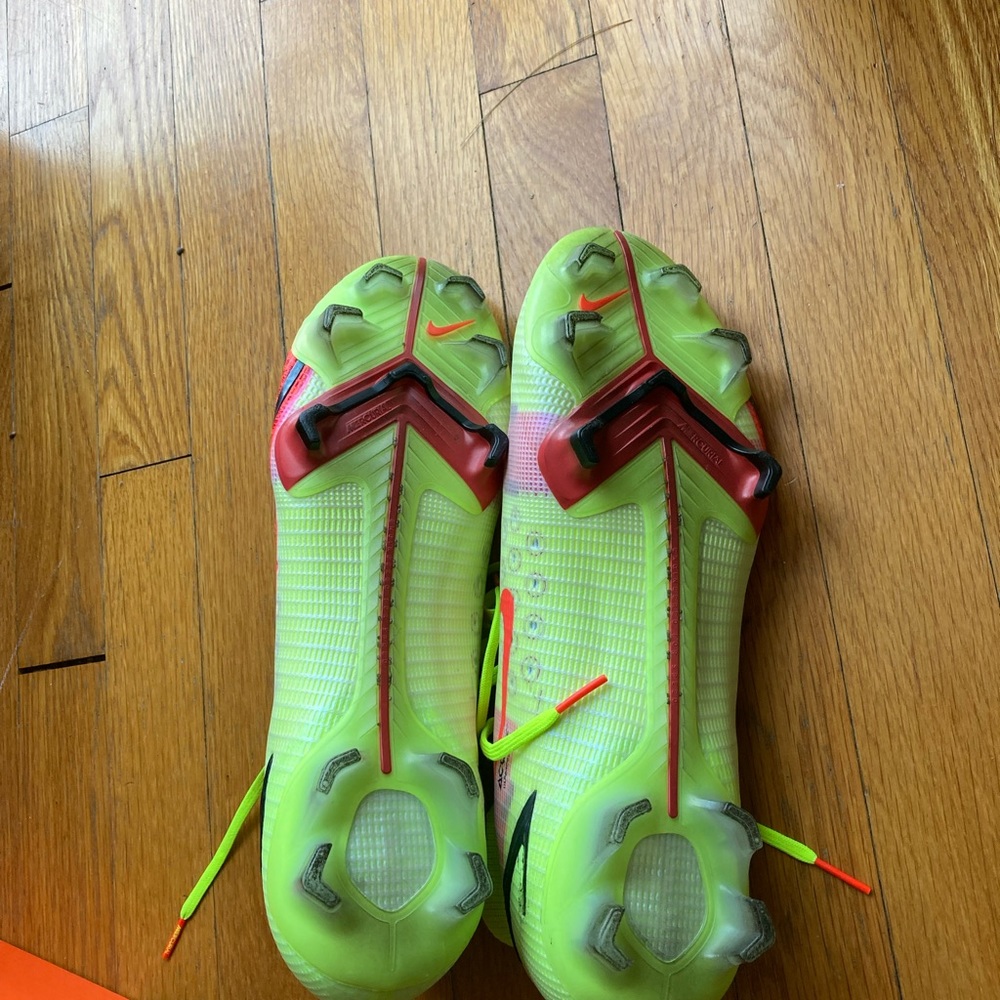 Nike Mercurial Superfly 8 Elite - image 4